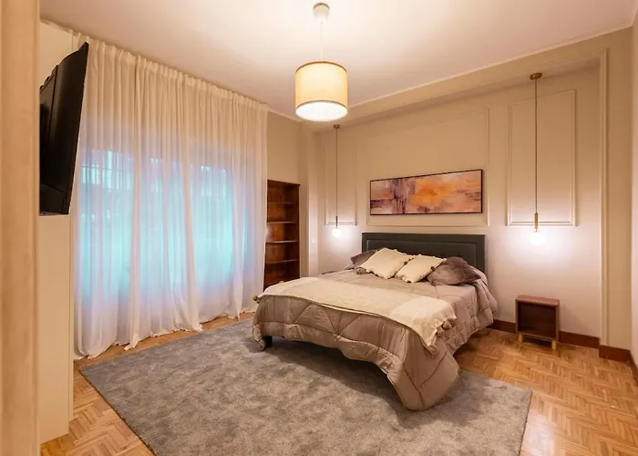 7 Min To Colosseum, Smart Tv, Full Kitchen